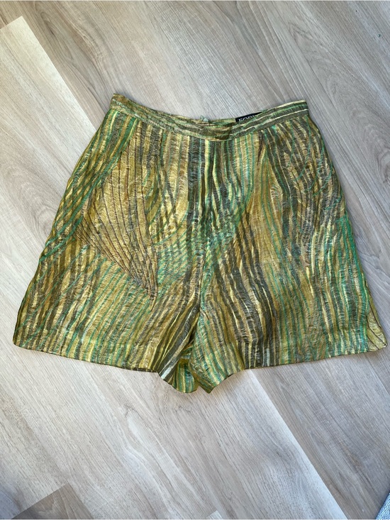 Pants - Women’s Vintage Metallic Green-Gold Patterned Shorts High Rise S 26” waist